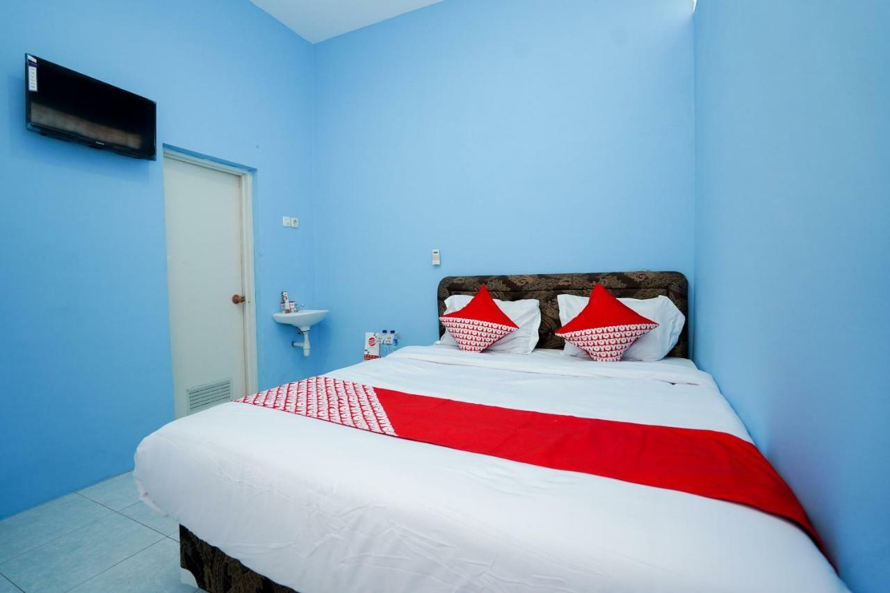 Oyo 1316 Mentari Family Homestay Probolinggo Extérieur photo