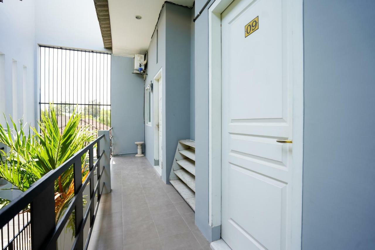 Oyo 1316 Mentari Family Homestay Probolinggo Extérieur photo