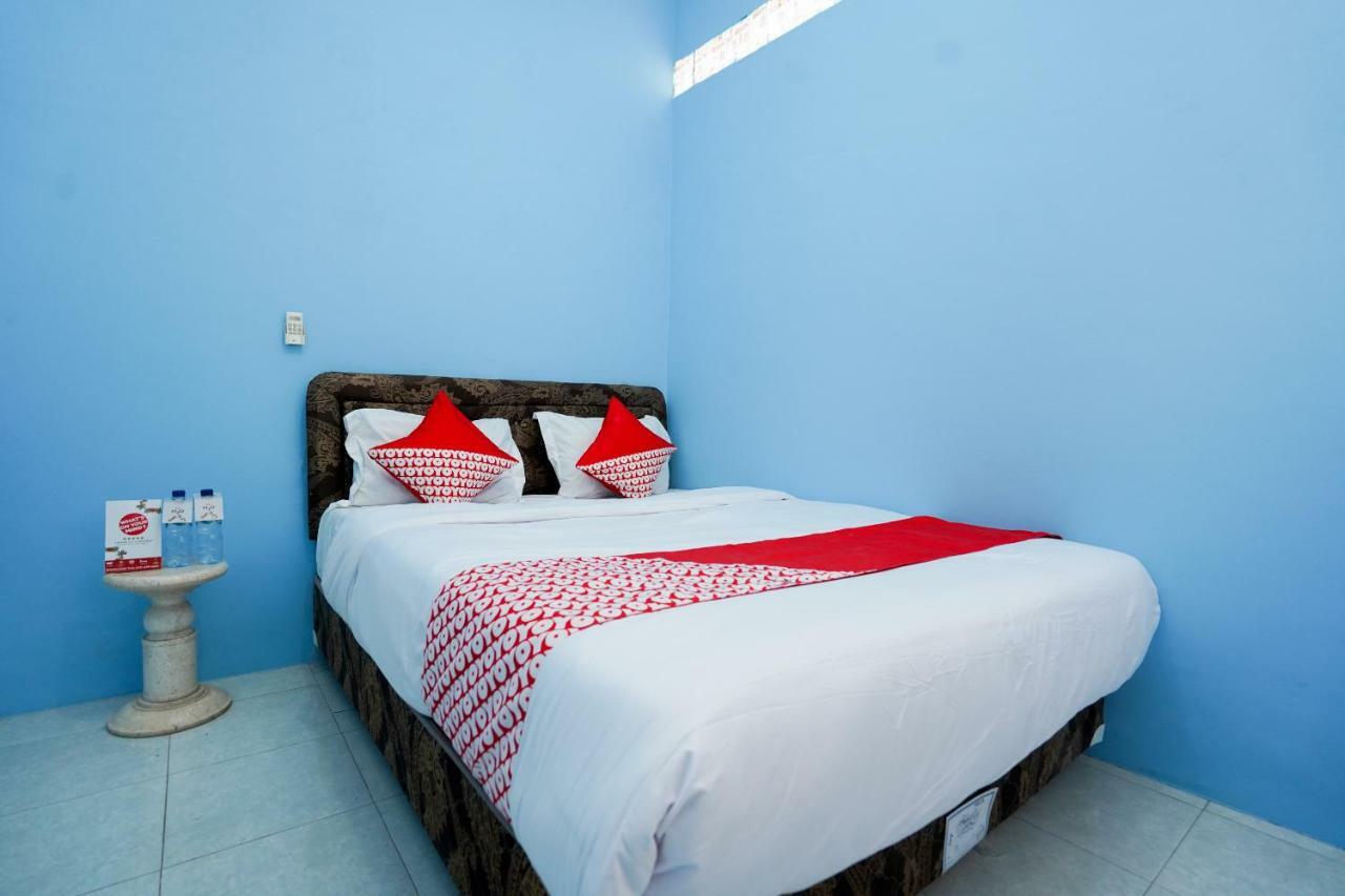 Oyo 1316 Mentari Family Homestay Probolinggo Extérieur photo
