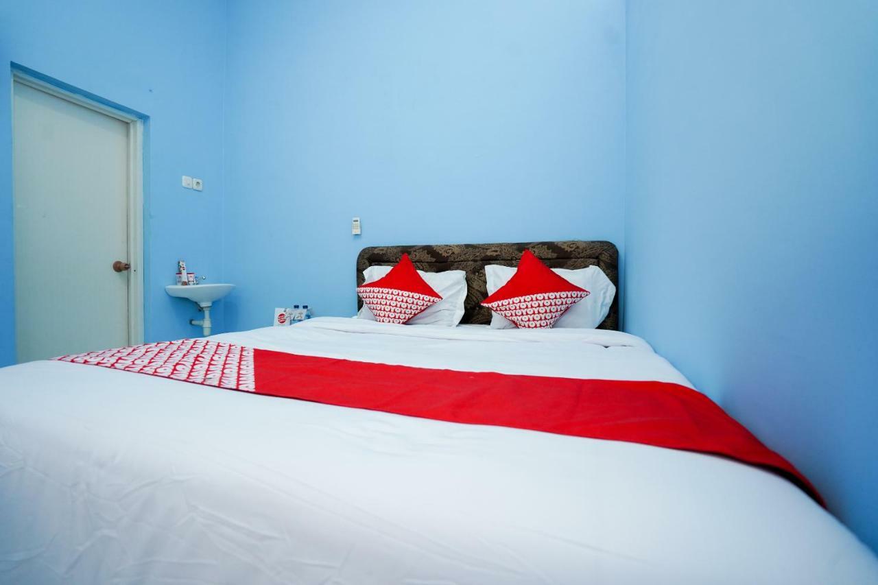 Oyo 1316 Mentari Family Homestay Probolinggo Extérieur photo